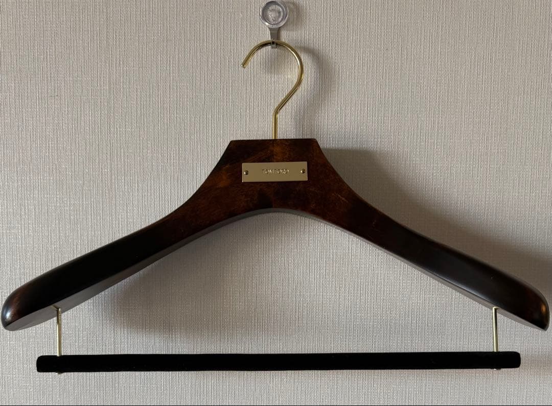 TOM FORD ハンガー
