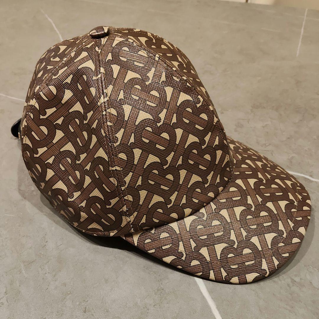 バーバリー　ロゴ　モノグラム ベースボールキャップ　M