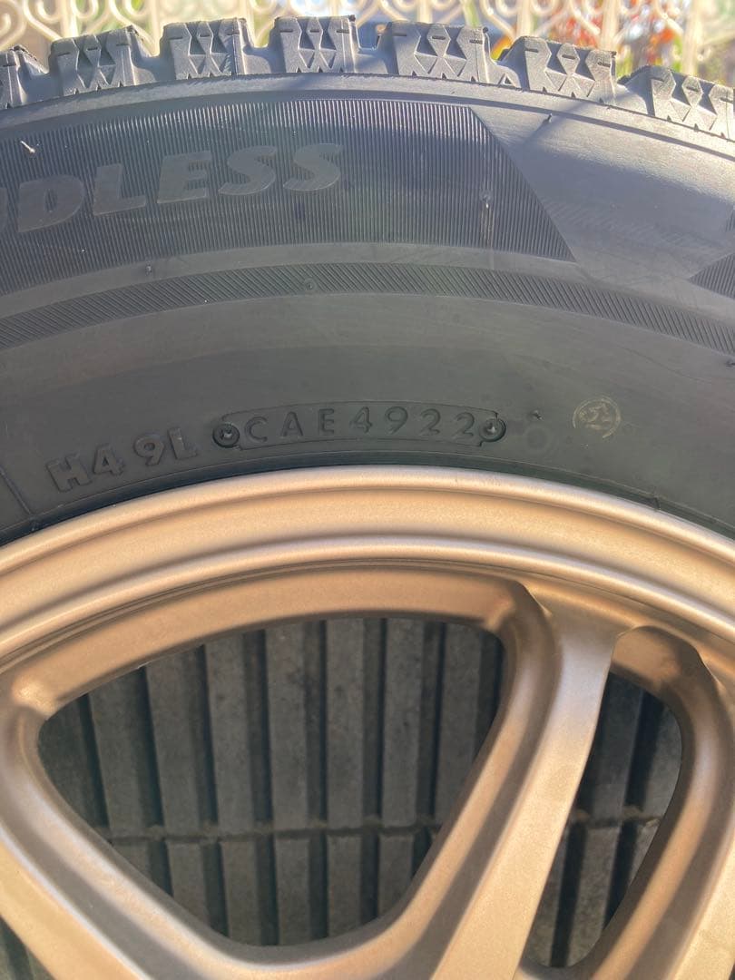 【S】ブリザック BLIZZAK VRX2 205/65R15 1シーズン