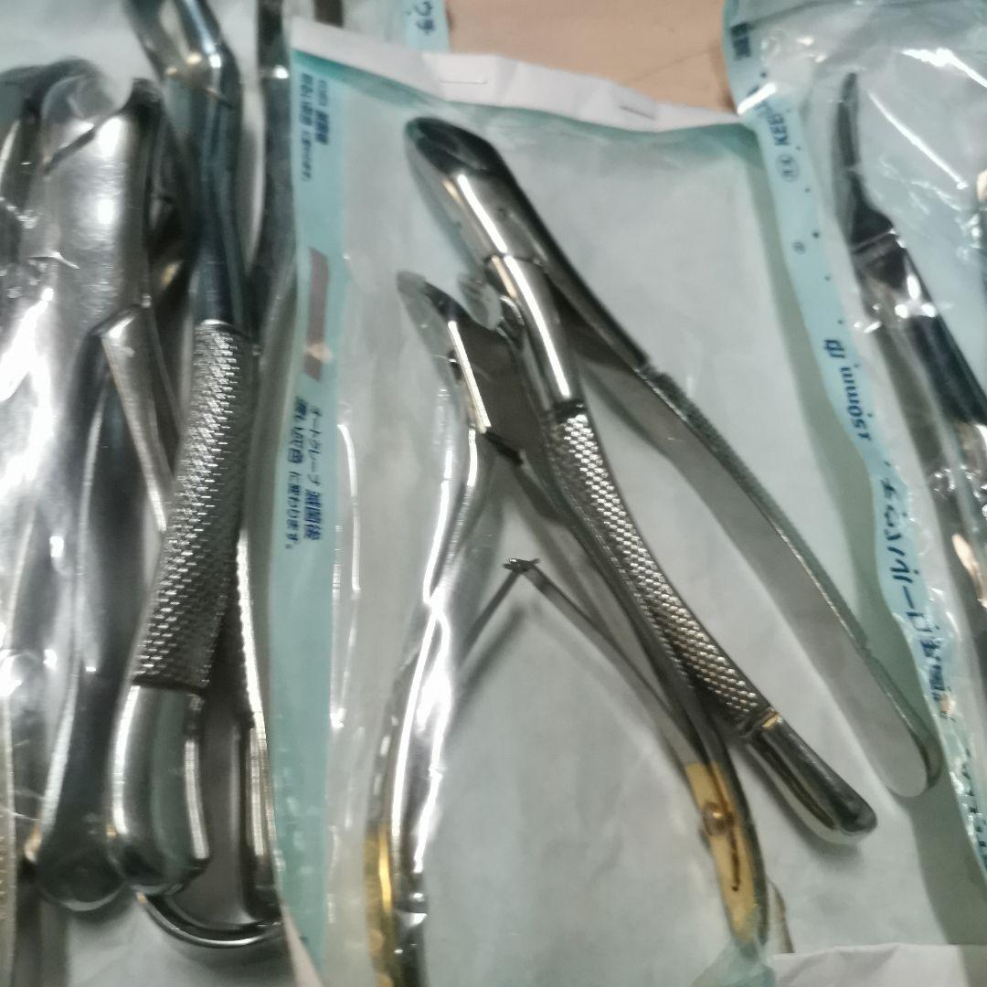 歯科　抜歯鉗子　YDMなどメーカー色々