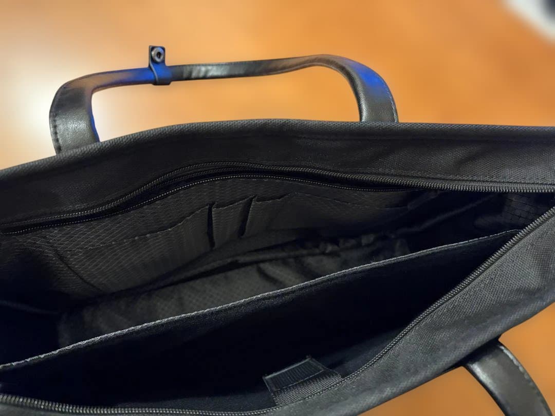 Evoon ととのうトート2.0 未使用級 ビジネスバッグ PC収納 大容量