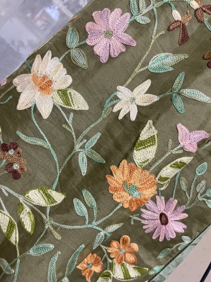 クチーナ カトウツトム ゴージャス　刺繍　ワンピース