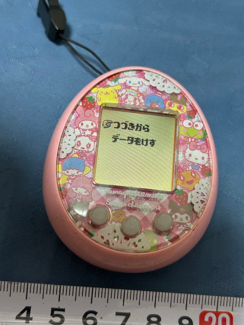 バンダイ　たまごっちみーつ　サンリオキャラクターズ