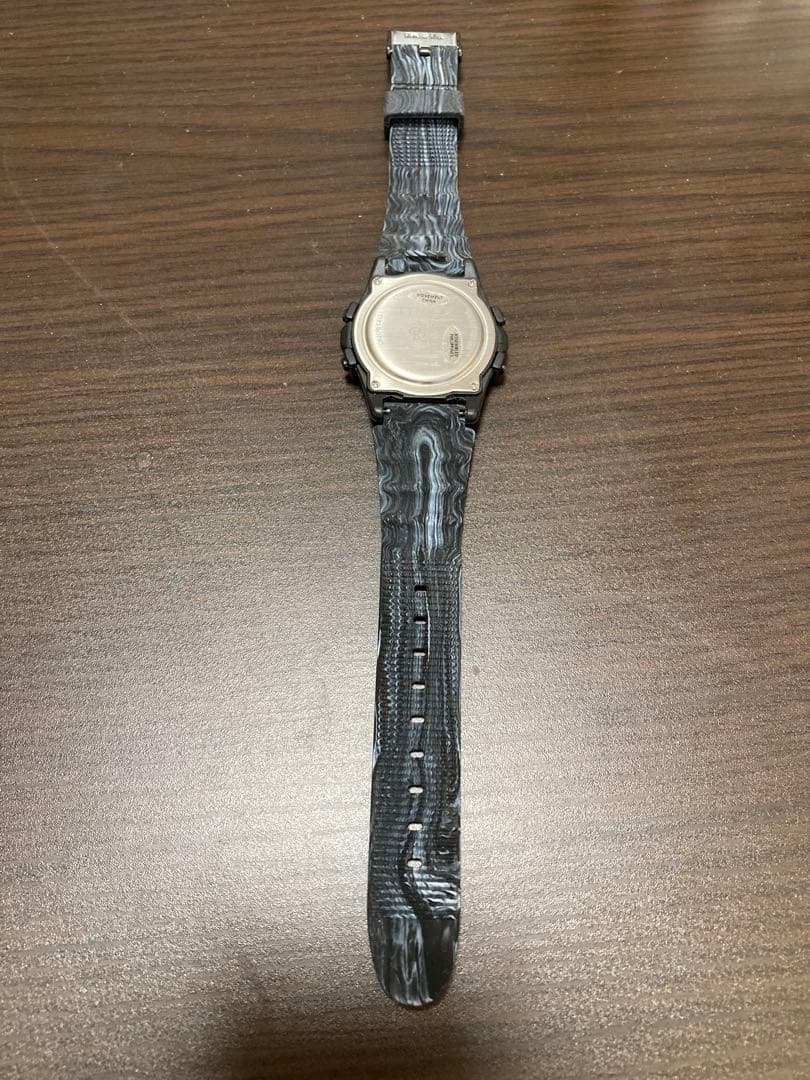 TIMEX ロンハーマン　デジタル腕時計