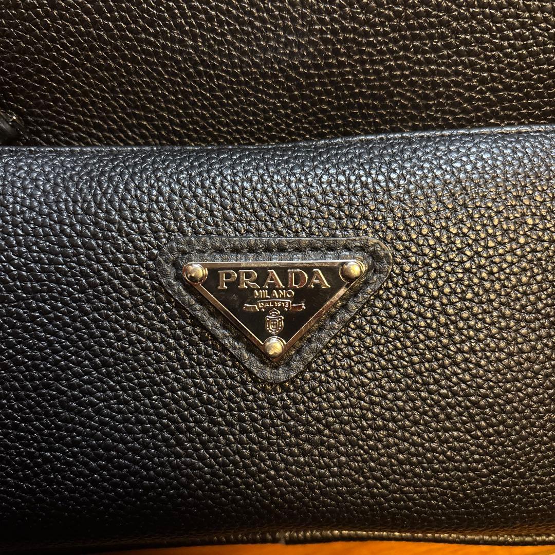 最終値下げ‼️ノベルティ！！PRADA ブラックショルダーバッグ