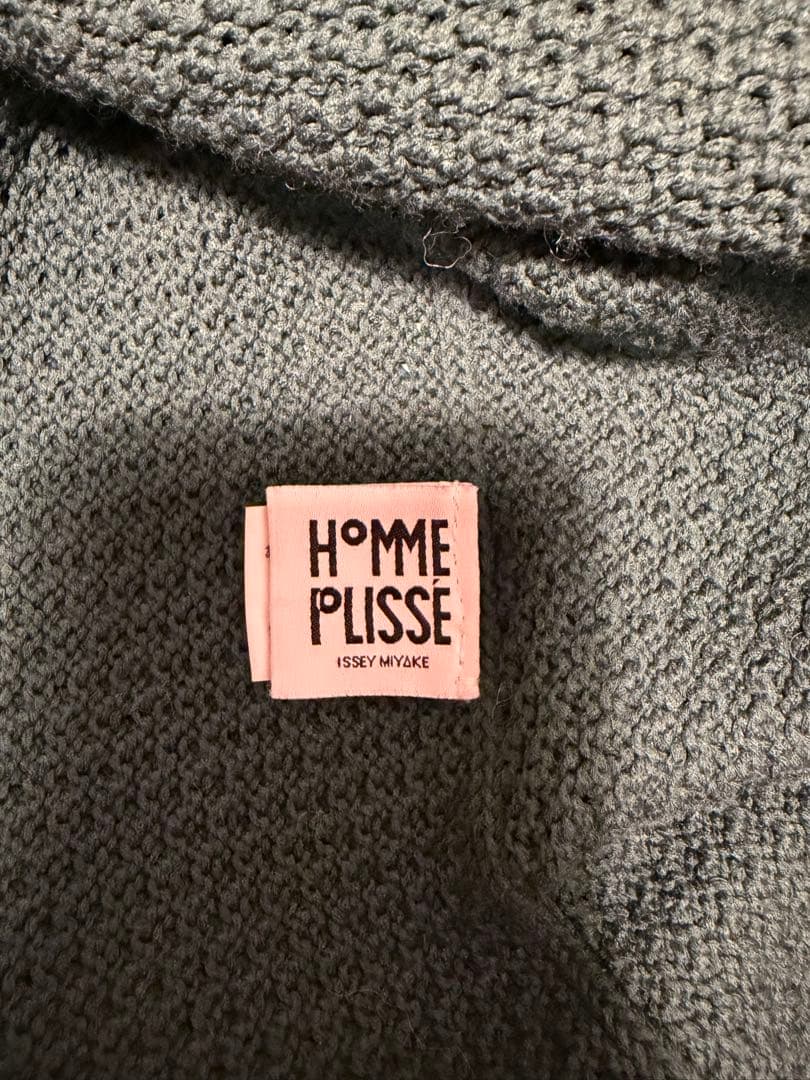 イッセイミヤケオムプリッセ ニット
