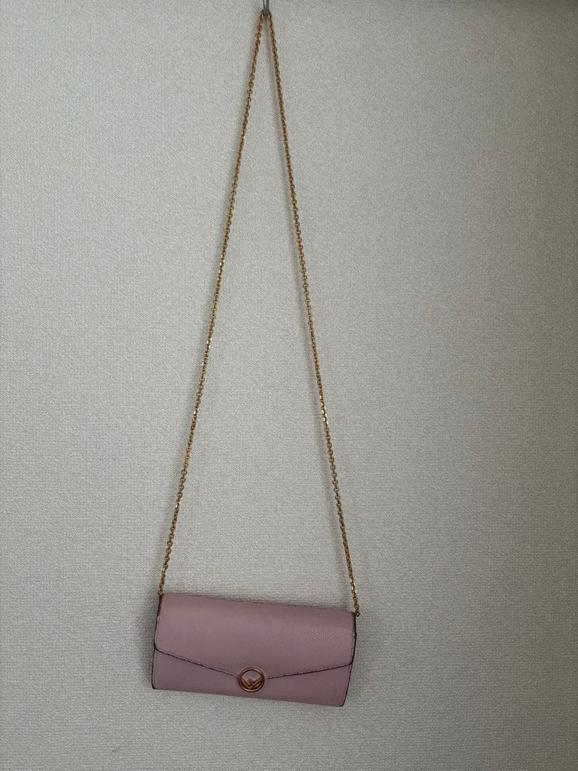 FENDI チェーンウォレット