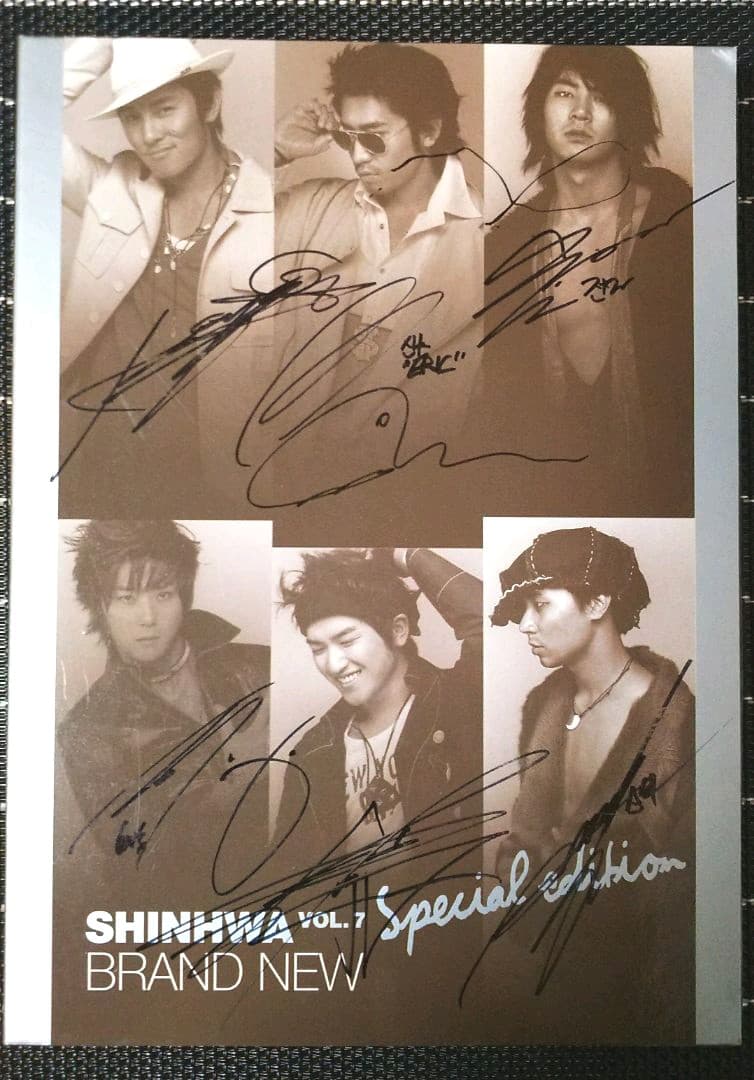 SHINHWA BRAND NEW サイン付き