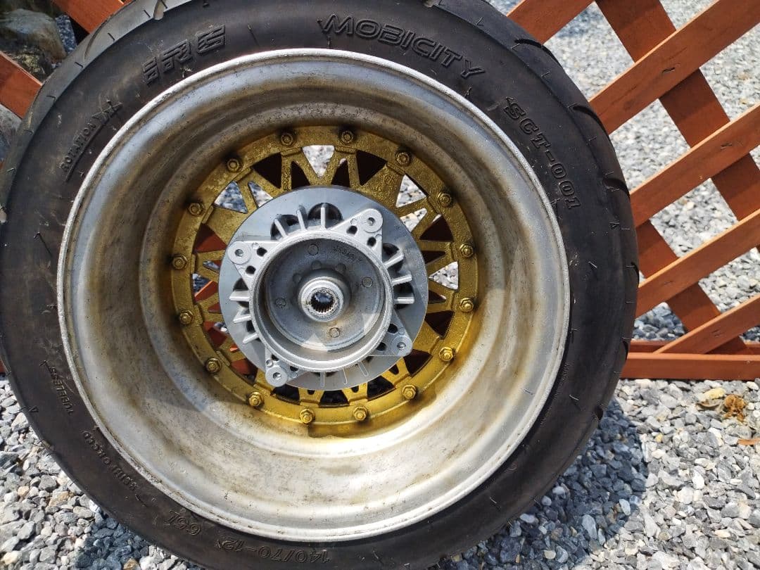 【taku】ズーマーAF58　リアホイールSSR タイヤ　バブ付