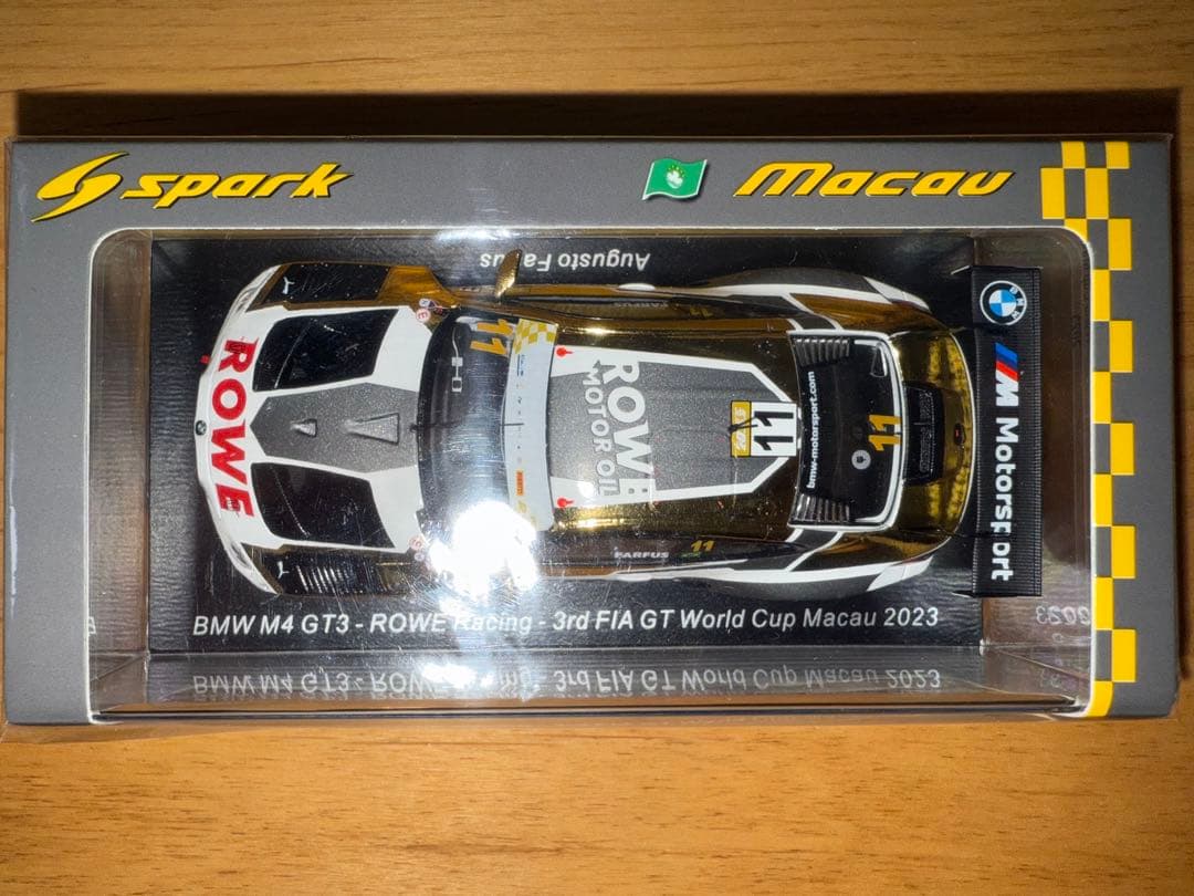 ミニカー 1/43  M4 GT3 - ROWE Racing 3rd Macau