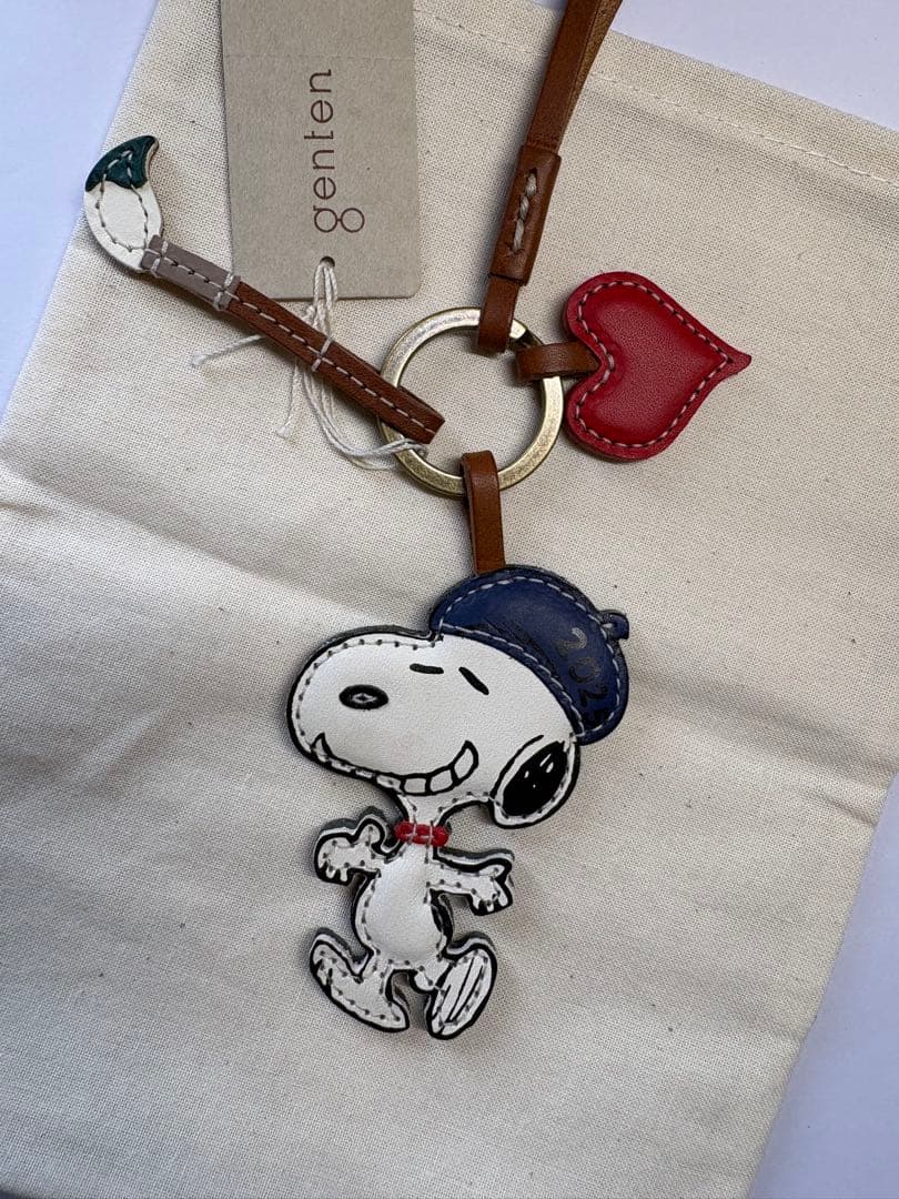 【新品】genten ゲンテン レザーチャーム Snoopy スヌーピー ハート