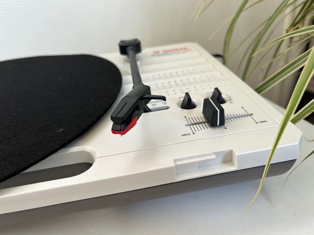 ☆Vestax Handy Trax USB ポータブルターンテーブル☆