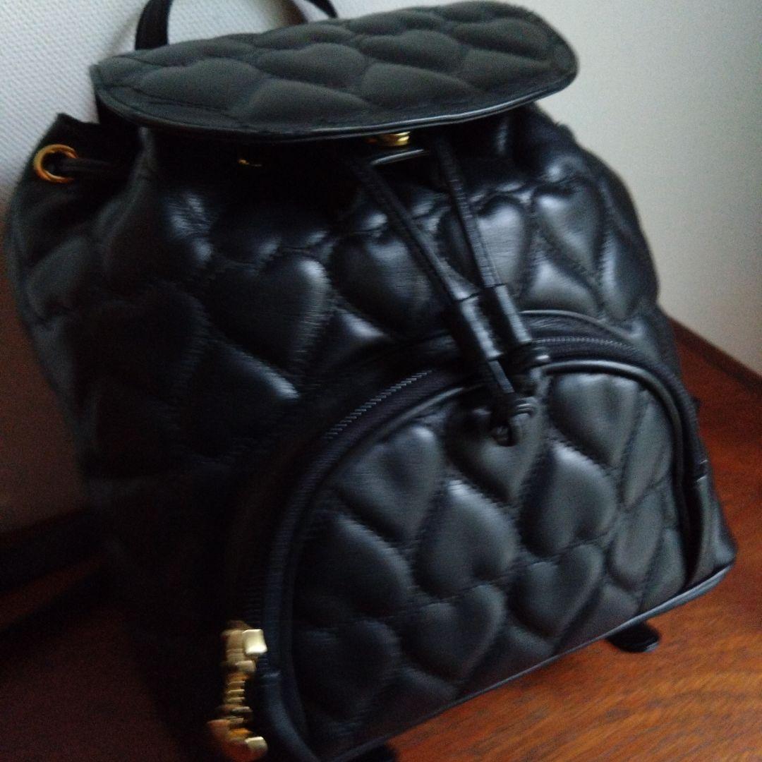 美品❗️　MOSCHINO　ヴィンテージ　キルティングレザー　リュック　ハート