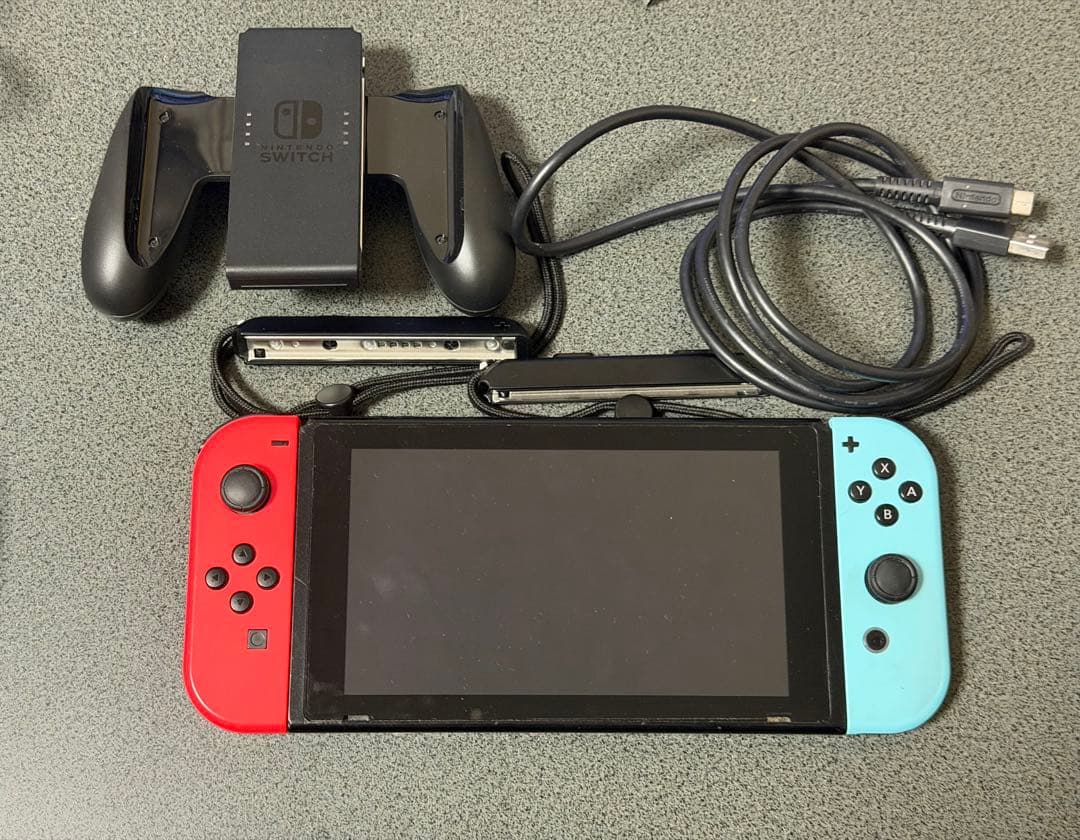 卍*卍様 Nintendo Switch 本体 Joy-Con