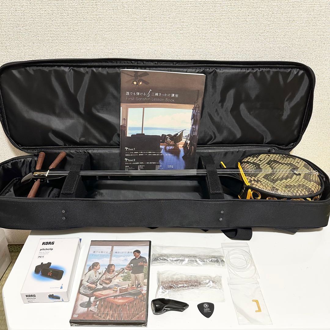 沖縄三線セット ケース付 教本DVD/チューナー付 極美品