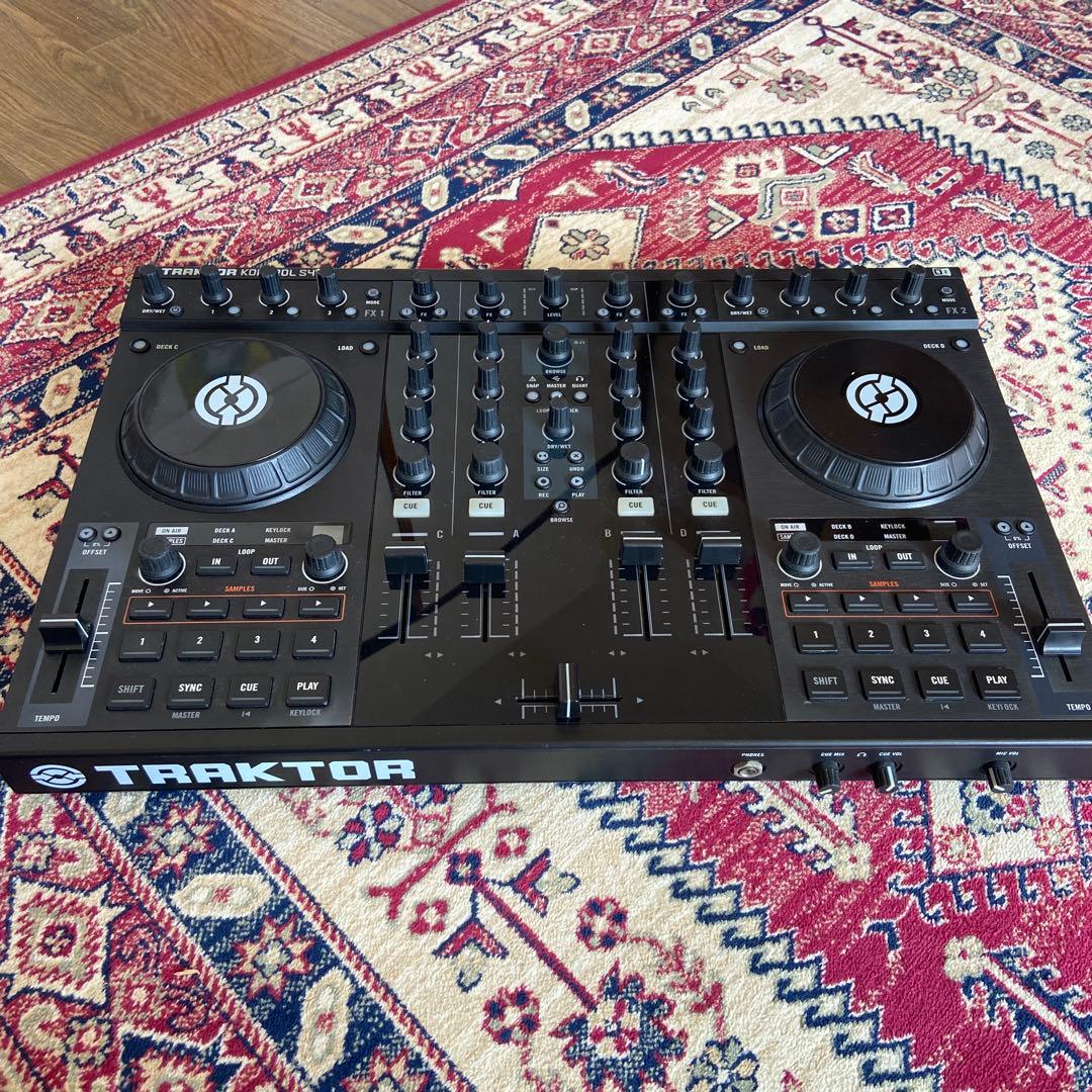 TRAKTOR KONTROL S4 DJコントローラー　ジャンク