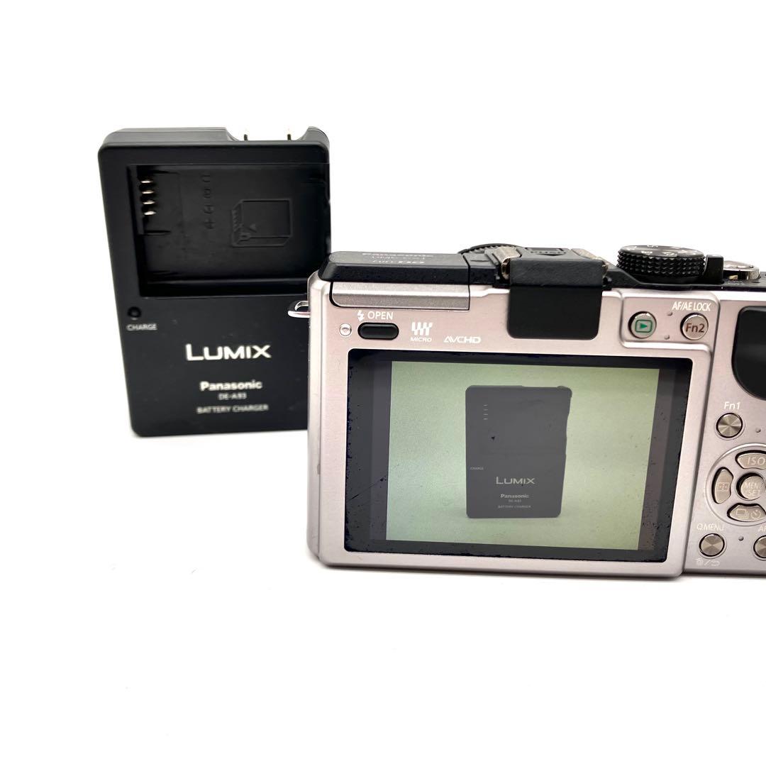 Panasonic DMC-GX1 14-42mmレンズセット