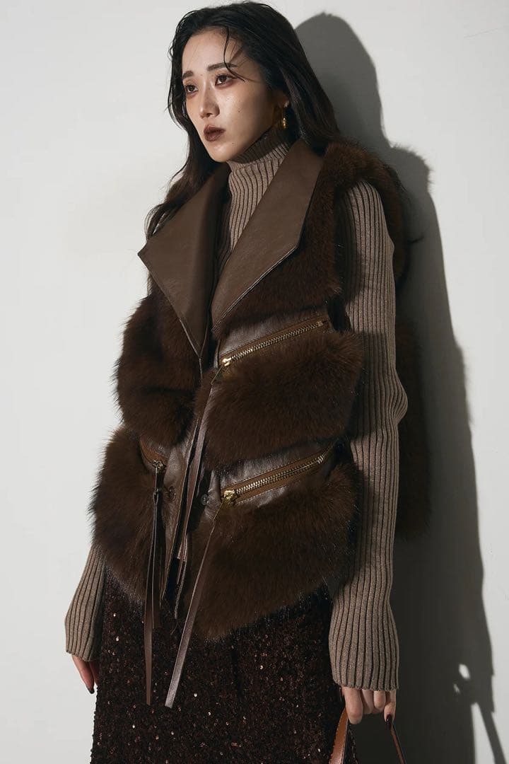 ANDREA&Co. 新品未使用 フェイクファーライダースベスト　ブラウン