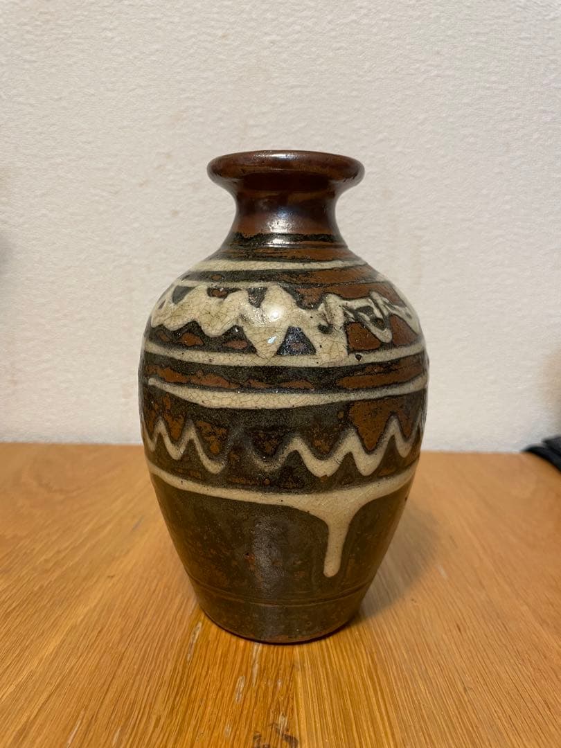 金城次郎　壺屋時代　波紋イッチン　徳利　花瓶　民藝　古民藝　民芸