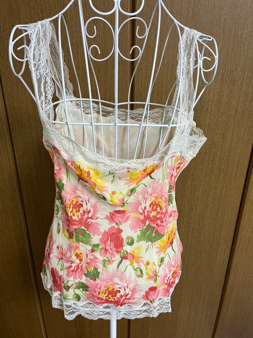 ディオール花柄レースキャミソールとストールの2点セット