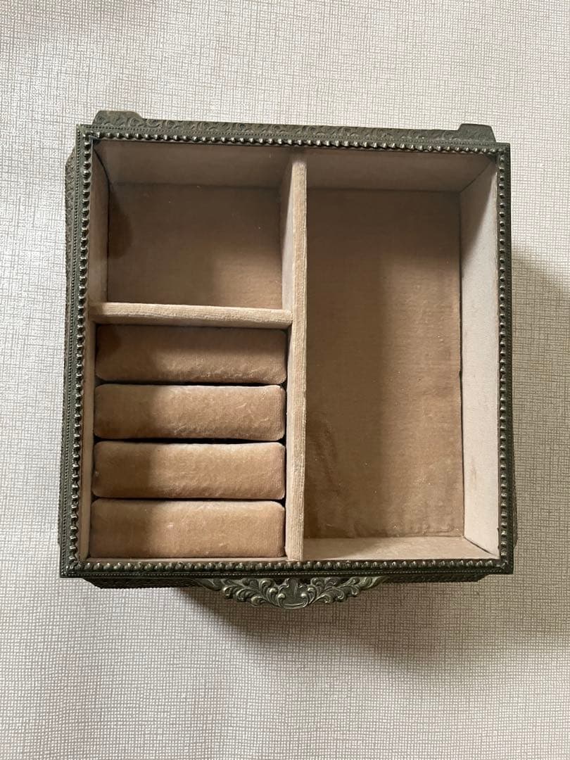 アンティーク ジュエリーボックス