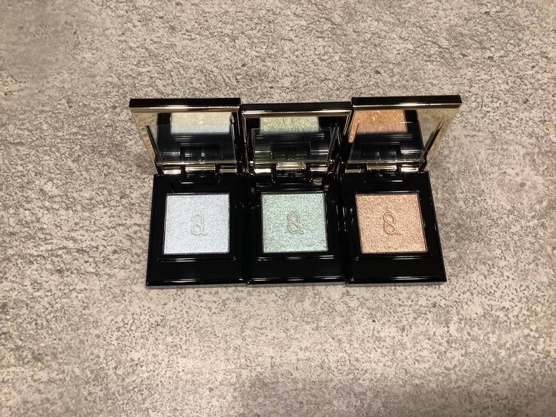 スック　モノルックアイズ