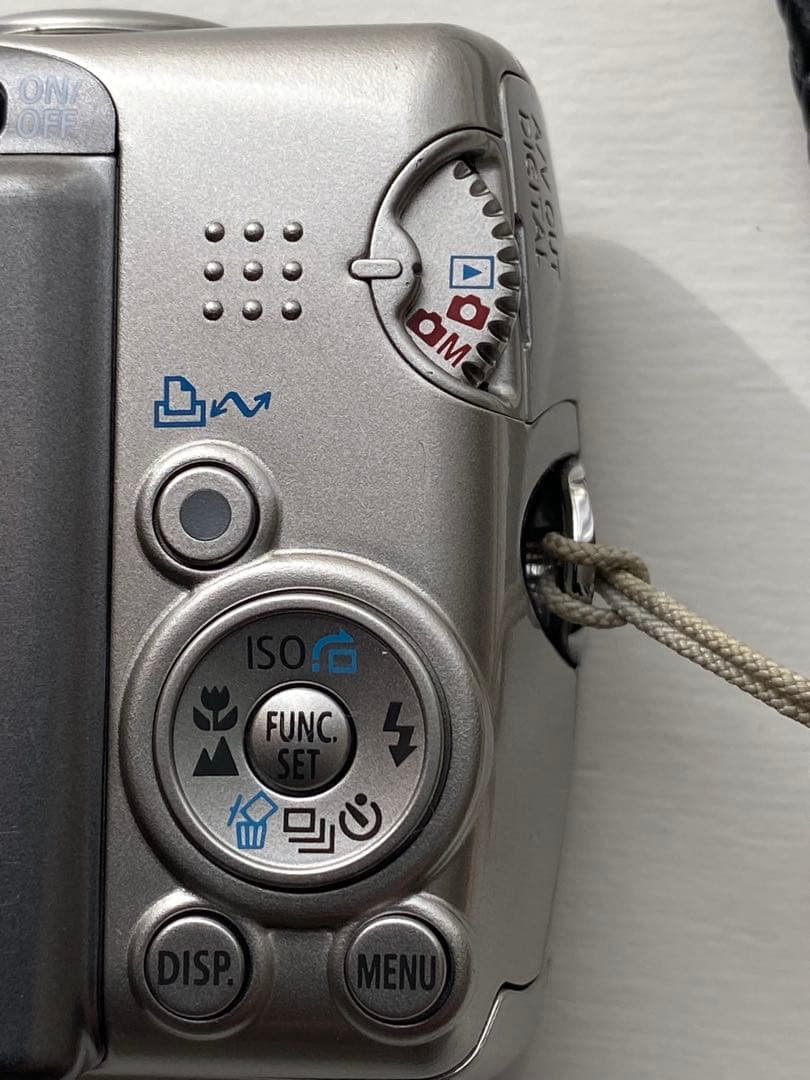 Canon IXY DIGITAL 810IS コンパクトデジタルカメラ　中古品