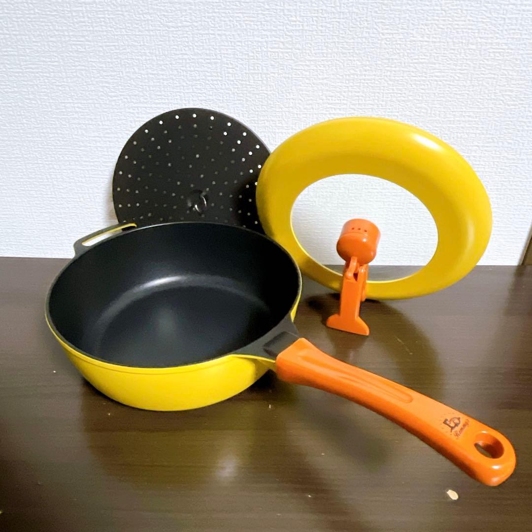 【新品未使用】平野レミの鍋　ドゥ！レミ・パン ※別売の蒸し台付き