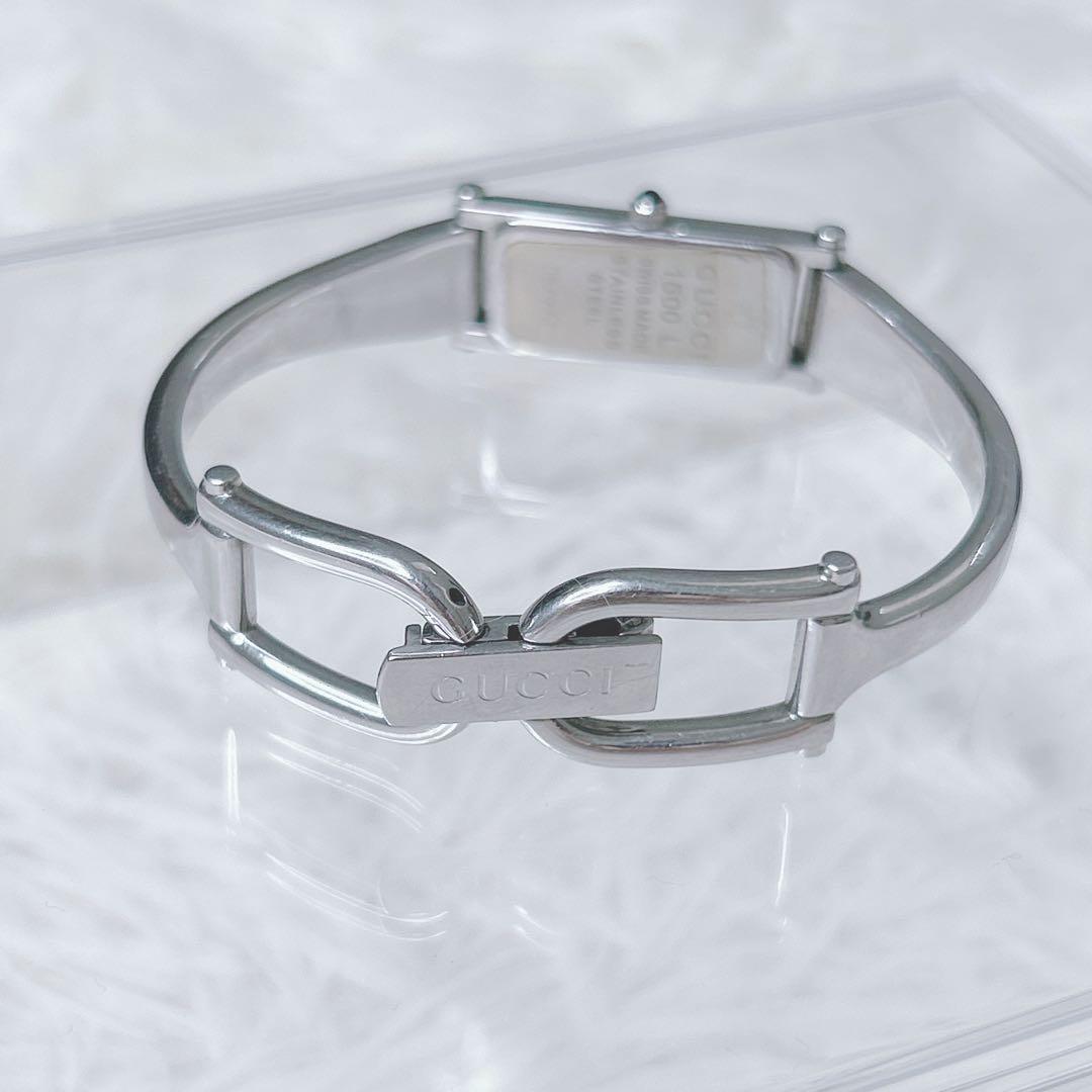 新品電池✨美品　GUCCI ブレスウォッチ　バングル　ピンクシェル　1500L