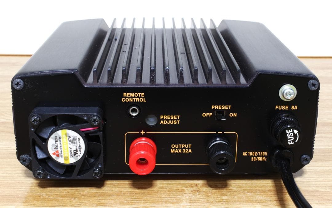 ◆ALINCO DC POWER SUPPLY DM-330MV◆