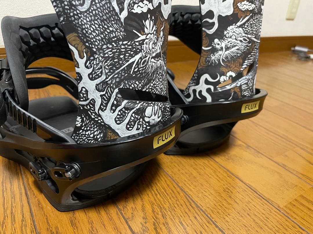 かず★FLUX スノーボードビンディング ブラック