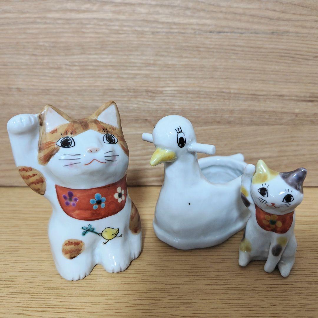招き猫　九谷焼　置物　2作品セット