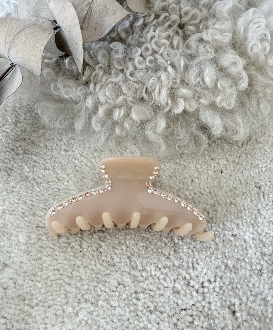 アレクサンドル ドゥ パリ クリップ　スワロフスキー ヘアクリップ ベージュ M