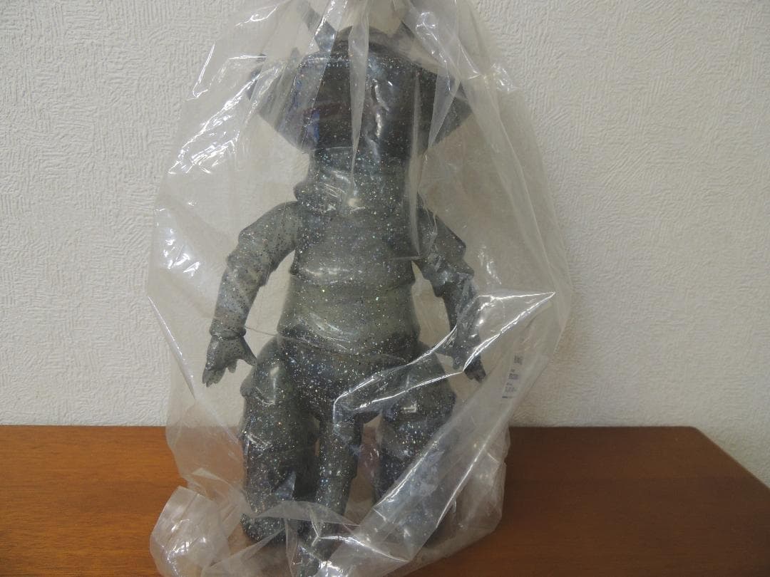 カネゴン　450　宇宙守銭奴　スパークルVer.　ダーククリアボディ　マルサン