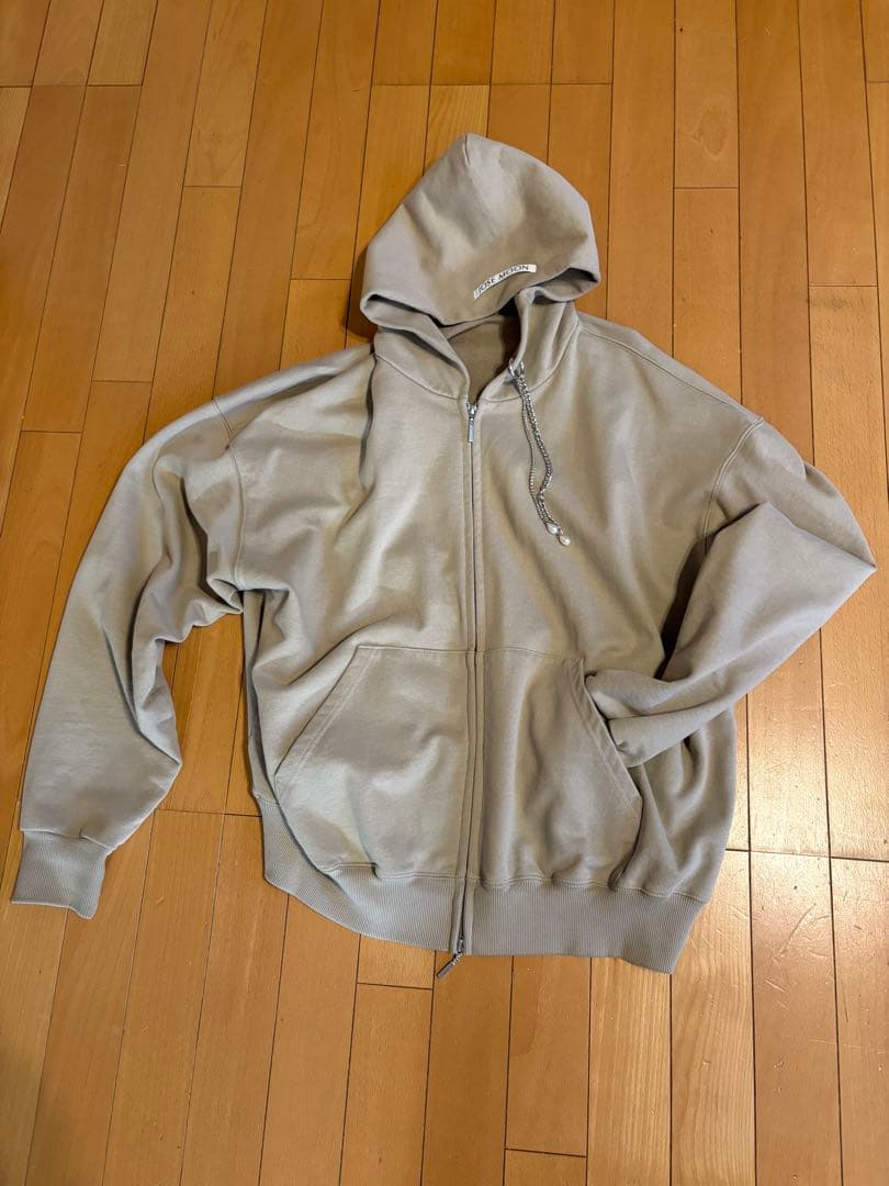 まいぴーやん新宿店限定 フード付きパーカー グレー　josemoon