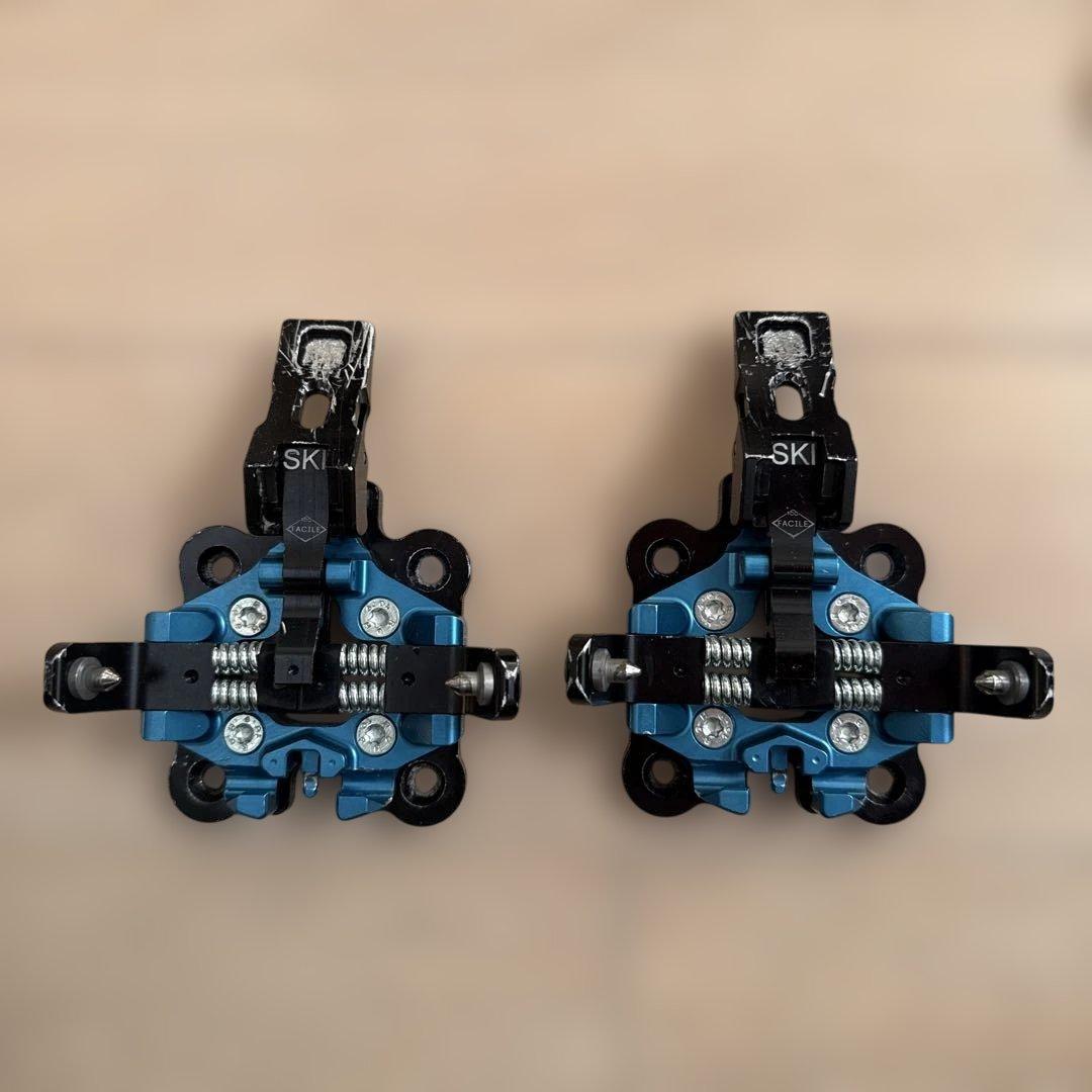 plum スキーツアービンディング