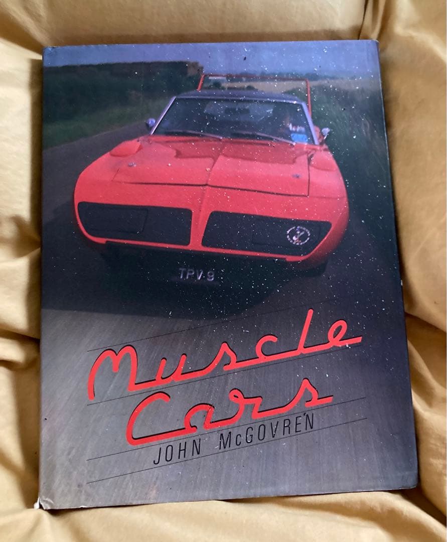 マッスルカーズ