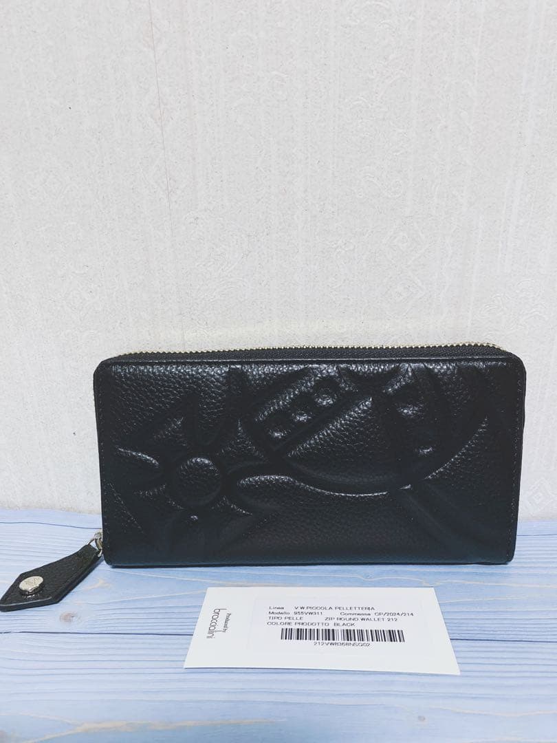 〔新品未使用〕　ヴィヴィアンウエストウッド　エンボス加工 ブラックレザー 長財布