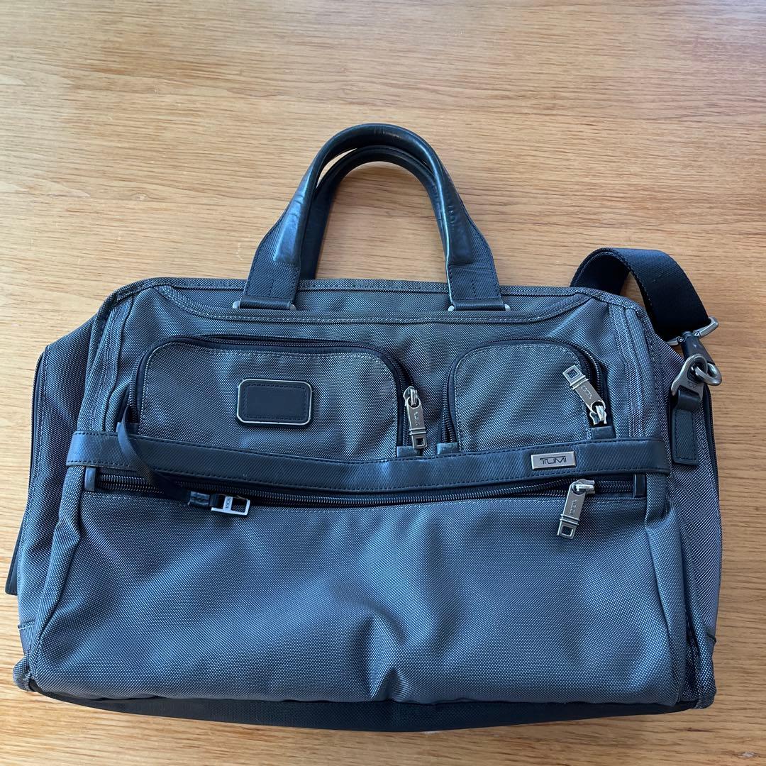 TUMI ビジネスバッグ グレー　2way