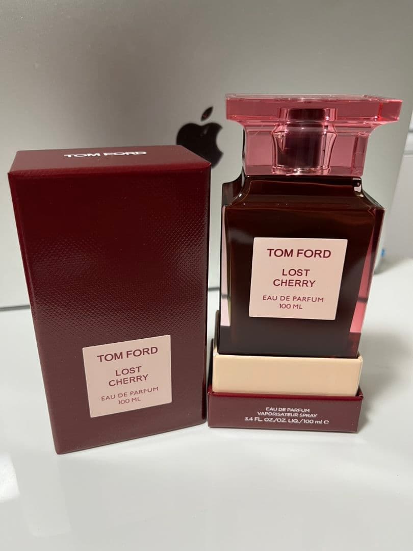トムフォード　ロストチェリー　Eau de Parfum 100ml
