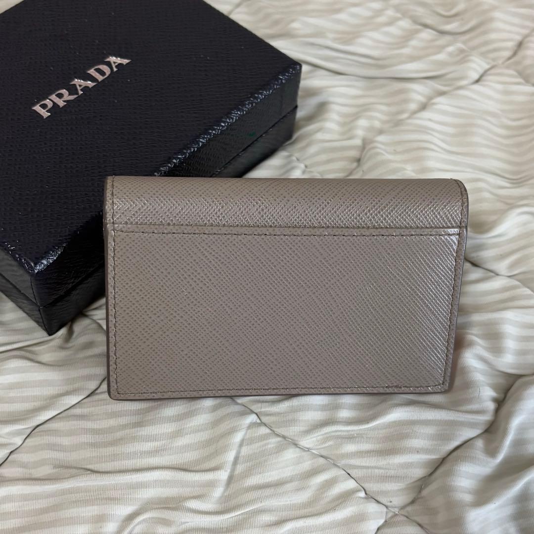 【匿名配送】PRADA 名刺入れ 証明書付
