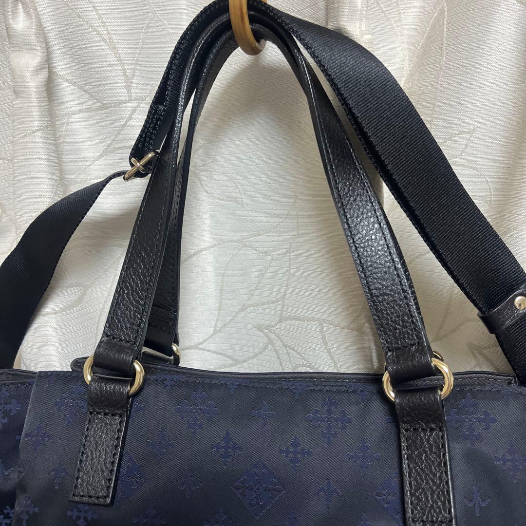 超美品ラシット 今期[B5サイズ対応］ポケット多数三層構造お仕事2wayバッグ