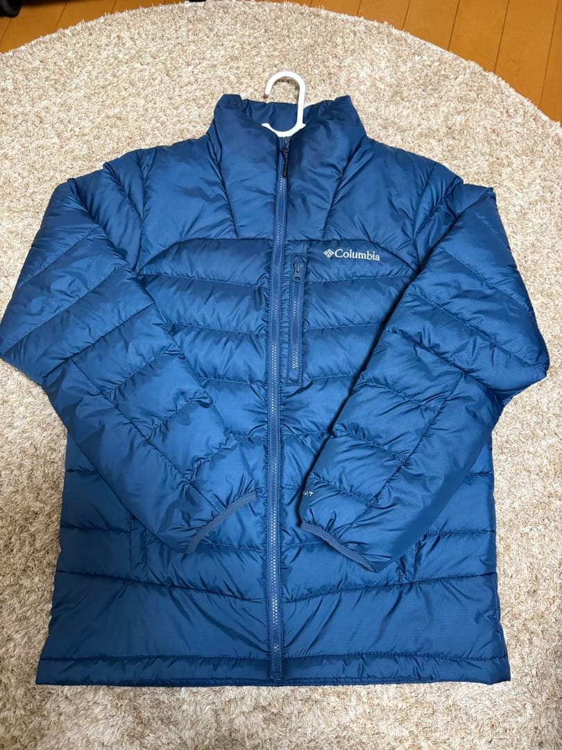 希少！Columbia ダウンジャケット