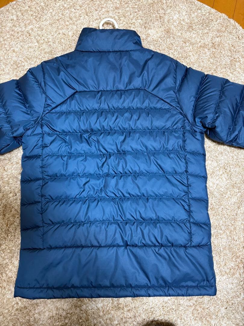 希少！Columbia ダウンジャケット