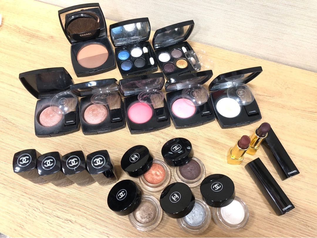 ◾️シャネル　アイシャドウ 口紅 チーク ネイルなど19点セット