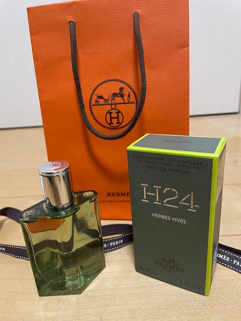香水(ユニセックス) HERMES H24 HERBES VIVES 30ml