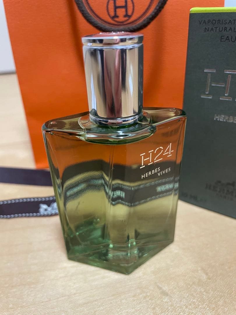 香水(ユニセックス) HERMES H24 HERBES VIVES 30ml