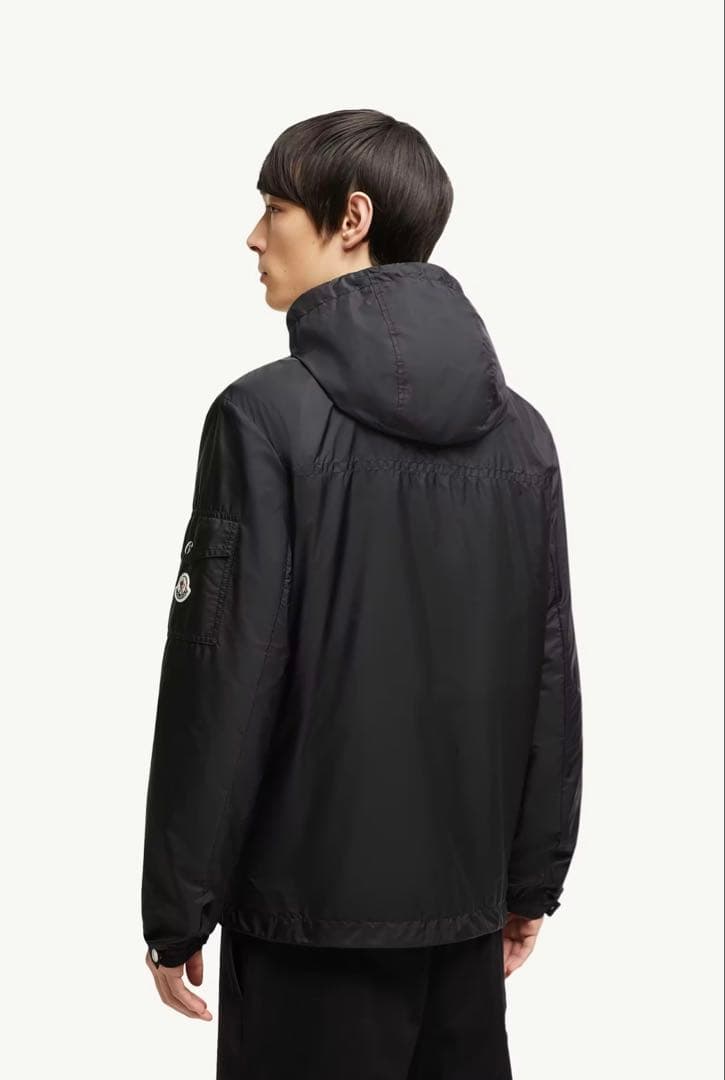 Moncler ネイビー　ナイロンジャケット　破格