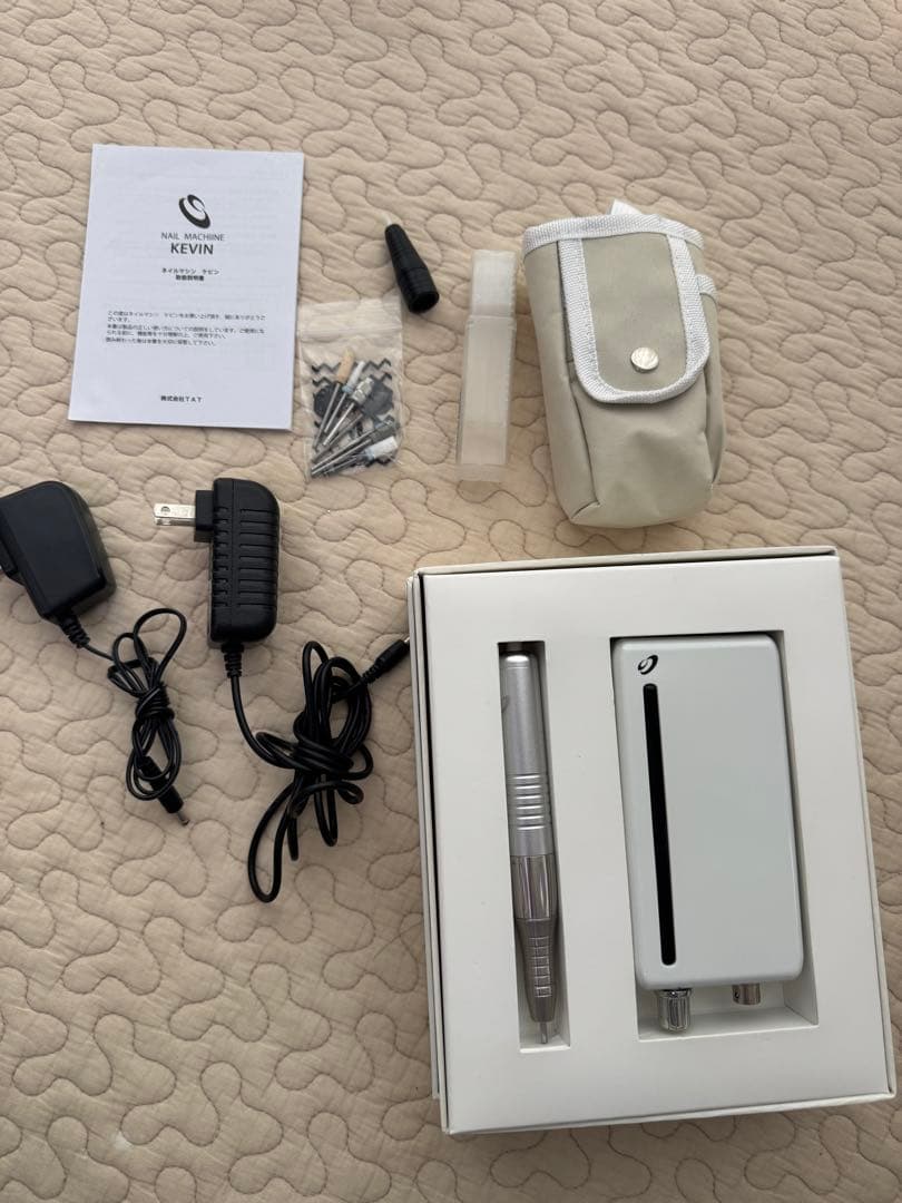 ネイルマシーン　KEVIN