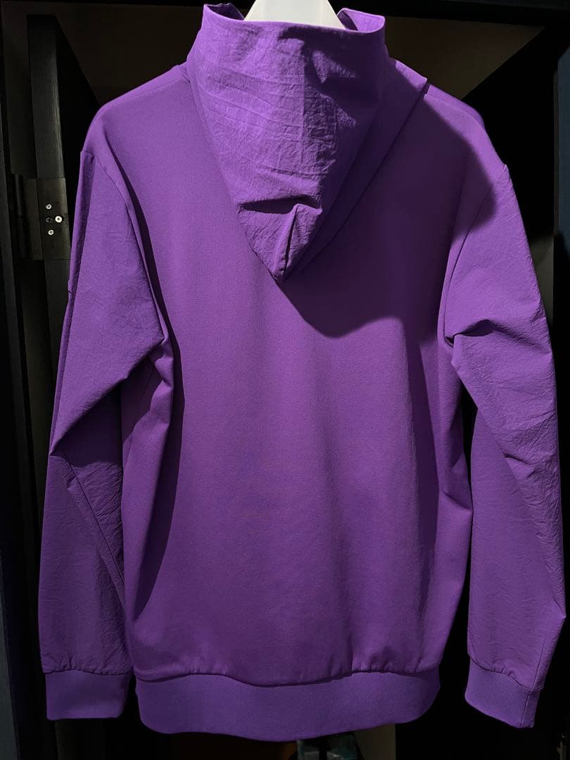 新品munsingwear パープル フード付きパーカーL L